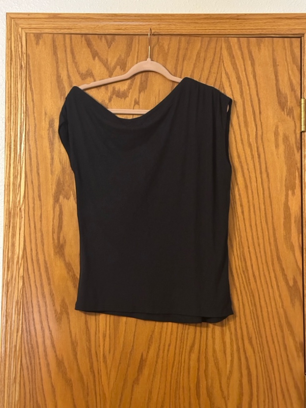Threads 4 Thought Black Leoni Off-Shoulder Ribbed Tee - NWT - Size L - Picture 3 of 12